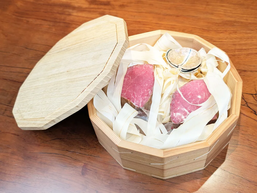 但馬雌牛 シャトーブリアン(熟成前)
